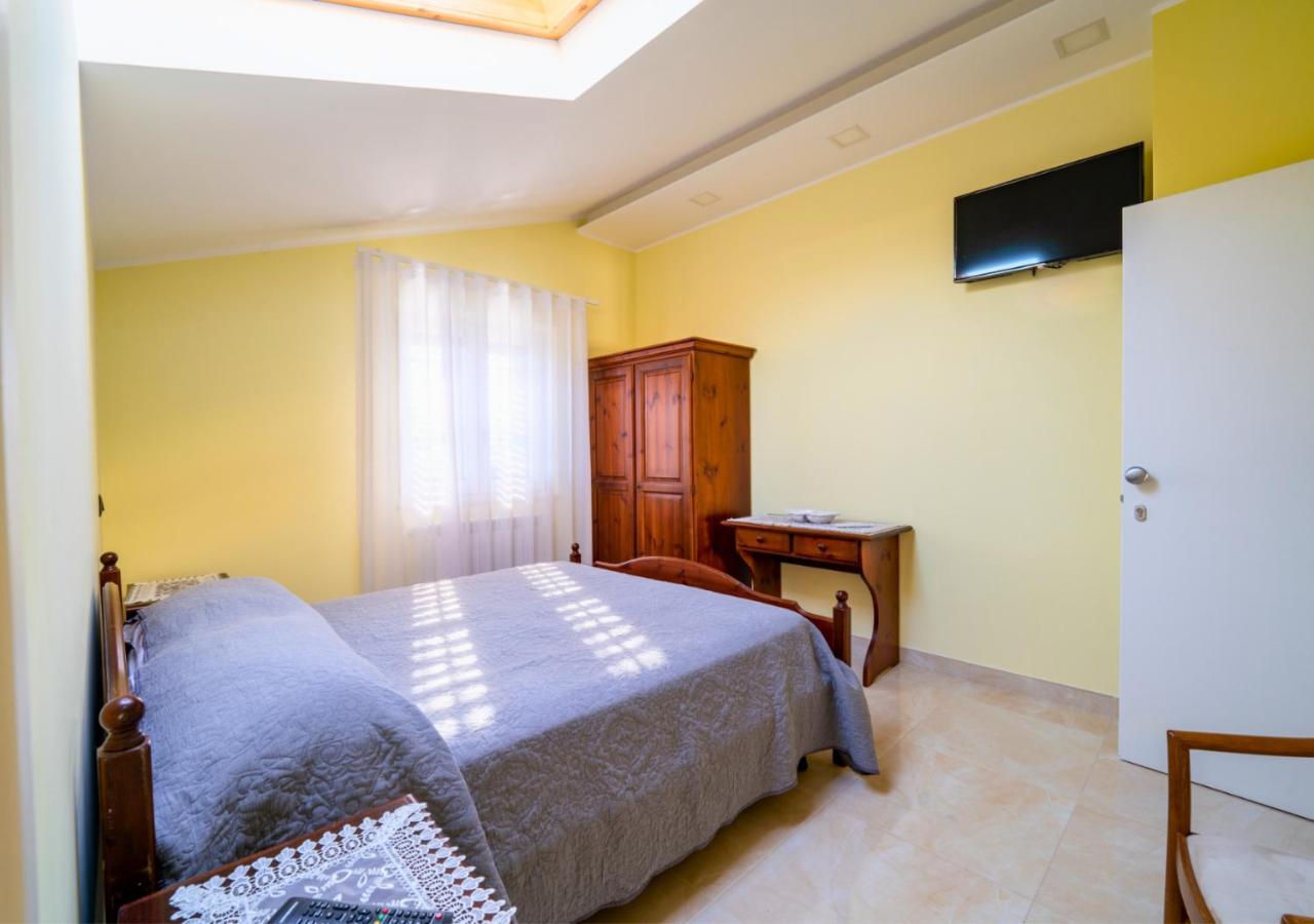 Villa Dei Cesari Bed & Breakfast Santa Maria La Carità Exterior foto